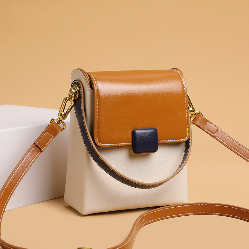 Mini Textured Crossbody bag-beige